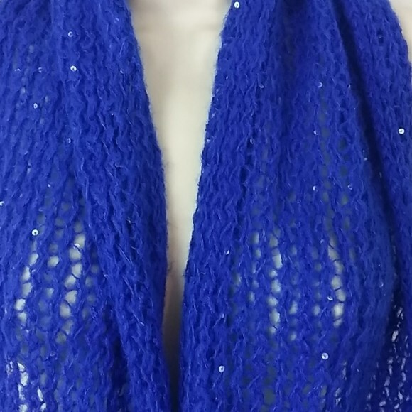 Miss Accessori Italian Wool Blend Infinity Scarf Royal Blue Knit Made in Italy - Picture 3 of 5